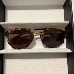 KREWE GRAVIER sunglasses in matte tortoise
